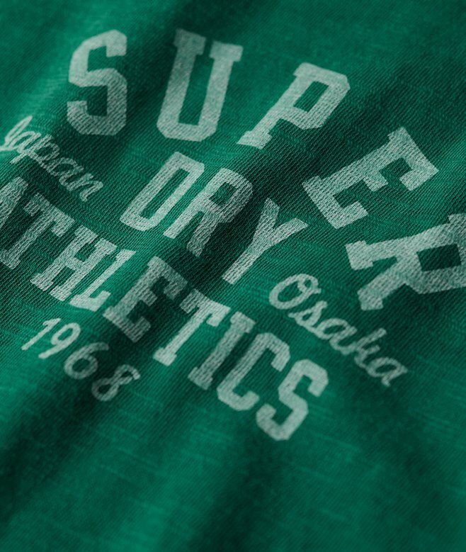 Athletic College Grafik-T-Shirt Athletic College Grafik-T-Shirt