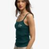 Athletic Essentials Cami-Oberteil mit bestickten Knöpfen Athletic Essentials Cami-Oberteil mit bestickten Knöpfen