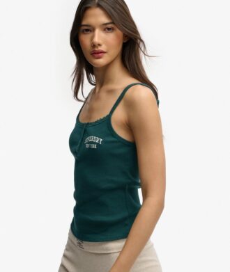 Athletic Essentials Cami-Oberteil mit bestickten Knöpfen