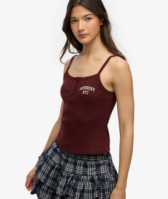 Athletic Essentials Cami-Oberteil mit bestickten Knöpfen Athletic Essentials Cami-Oberteil mit bestickten Knöpfen