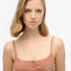 Athletic Essentials Cami-Oberteil mit Knöpfen