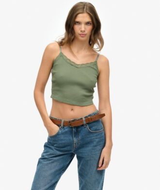 Athletic Essentials Cropped-Top mit Spitzenbesatz