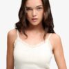 Athletic Essentials Cropped-Top mit Spitzenbesatz