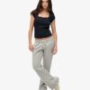 Athletic Essentials Oberteil mit quadratischem Ausschnitt Athletic Essentials Oberteil mit quadratischem Ausschnitt
