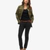 Athletic Essentials Oberteil mit Spitzenbesatz Athletic Essentials Oberteil mit Spitzenbesatz