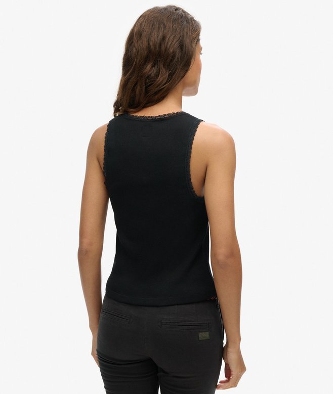 Athletic Essentials Oberteil mit Spitzenbesatz Athletic Essentials Oberteil mit Spitzenbesatz
