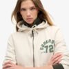 Athletic Essentials Relaxed Crop Zip-Kapuzenpullover Athletic Essentials Relaxed Crop Zip-Kapuzenpullover