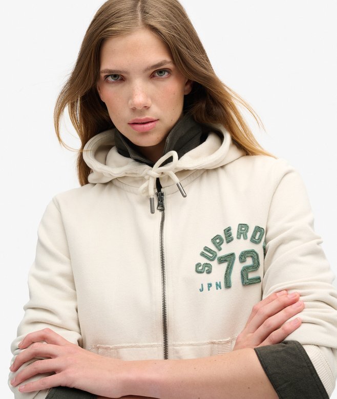 Athletic Essentials Relaxed Crop Zip-Kapuzenpullover Athletic Essentials Relaxed Crop Zip-Kapuzenpullover