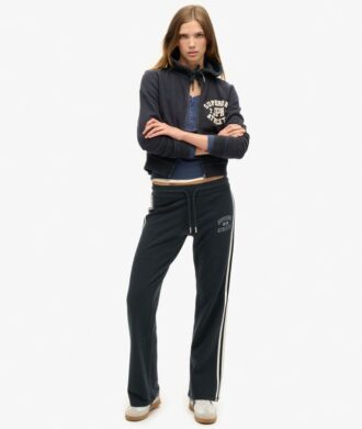 Athletic Essentials Stripe Flare Jogginghose