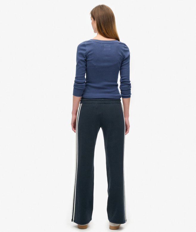 Athletic Essentials Stripe Flare Jogginghose Athletic Essentials Stripe Flare Jogginghose
