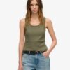Athletic Essentials Vintage-Oberteil mit Spitzenbesatz