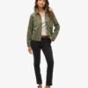 Athletic Essentials Vintage-Oberteil mit Spitzenbesatz Athletic Essentials Vintage-Oberteil mit Spitzenbesatz