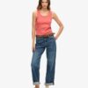 Athletic Essentials Vintage-Oberteil mit Spitzenbesatz Athletic Essentials Vintage-Oberteil mit Spitzenbesatz