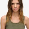 Athletic Essentials Vintage-Oberteil mit Spitzenbesatz