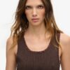 Athletic Essentials Vintage-Oberteil mit Spitzenbesatz Athletic Essentials Vintage-Oberteil mit Spitzenbesatz