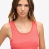 Athletic Essentials Vintage-Oberteil mit Spitzenbesatz Athletic Essentials Vintage-Oberteil mit Spitzenbesatz