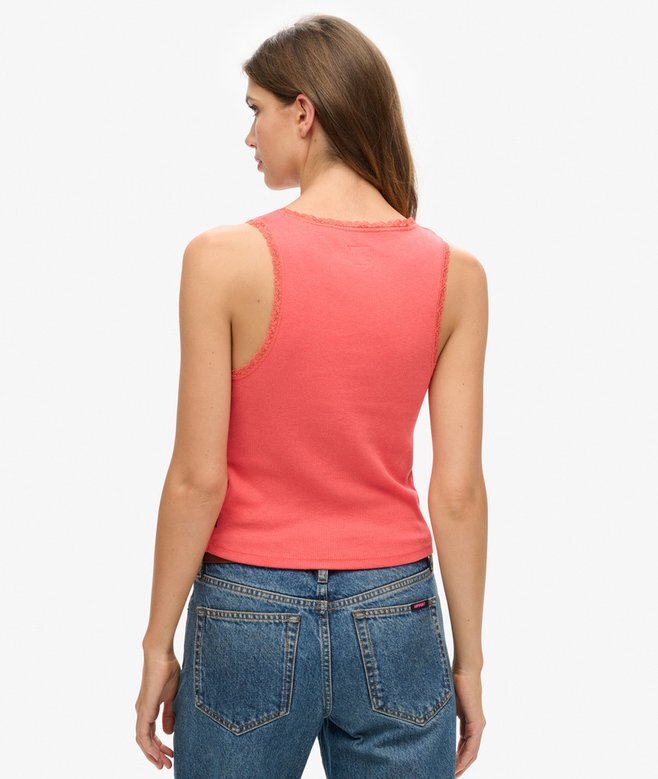 Athletic Essentials Vintage-Oberteil mit Spitzenbesatz Athletic Essentials Vintage-Oberteil mit Spitzenbesatz