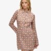 Bedrucktes Mini-Hemd-Kleid Bedrucktes Mini-Hemd-Kleid
