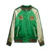 Bomberjacke mit Sukajan-Stickerei