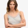 Cami-Oberteil mit Rippspitzenbesatz Cami-Oberteil mit Rippspitzenbesatz