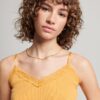 Cami-Oberteil mit Rippspitzenbesatz Cami-Oberteil mit Rippspitzenbesatz