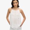 Cami-Oberteil mit Vintage-Spitzenpasse Cami-Oberteil mit Vintage-Spitzenpasse