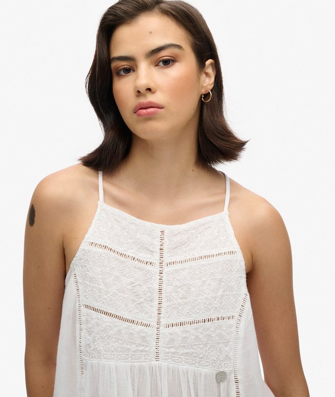 Cami-Oberteil mit Vintage-Spitzenpasse Cami-Oberteil mit Vintage-Spitzenpasse