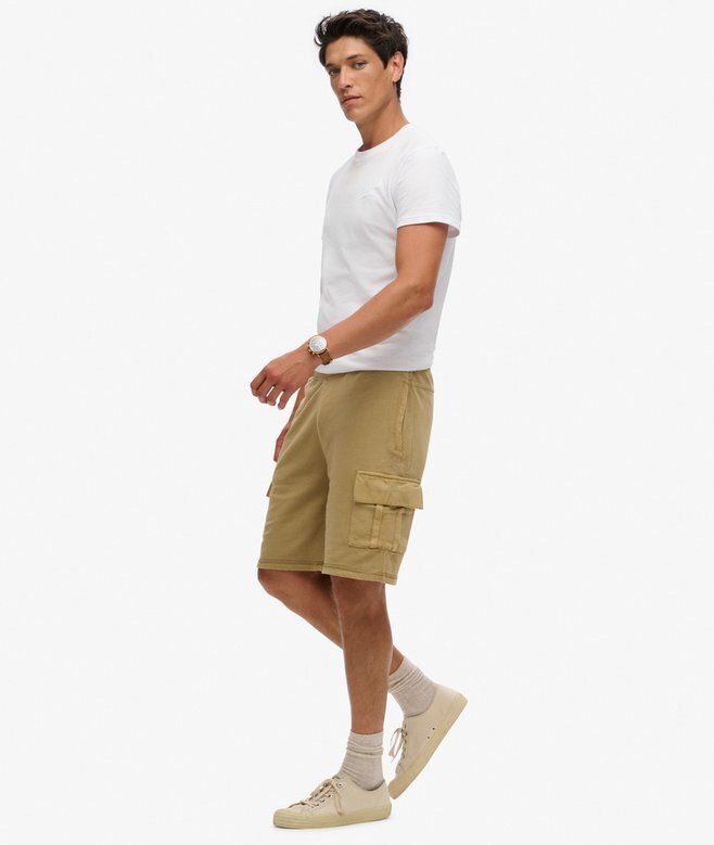 Cargo-Shorts mit Kontrastnähten Cargo-Shorts mit Kontrastnähten