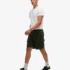 Cargo-Shorts mit Kontrastnähten Cargo-Shorts mit Kontrastnähten