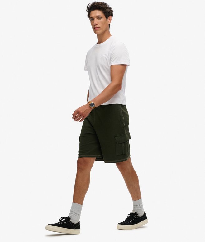 Cargo-Shorts mit Kontrastnähten Cargo-Shorts mit Kontrastnähten