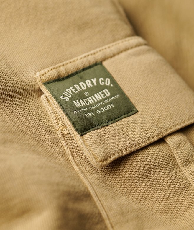Cargo-Shorts mit Kontrastnähten Cargo-Shorts mit Kontrastnähten