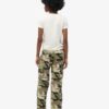 Cargohose mit niedriger Leibhöhe und geradem Schnitt Cargohose mit niedriger Leibhöhe und geradem Schnitt