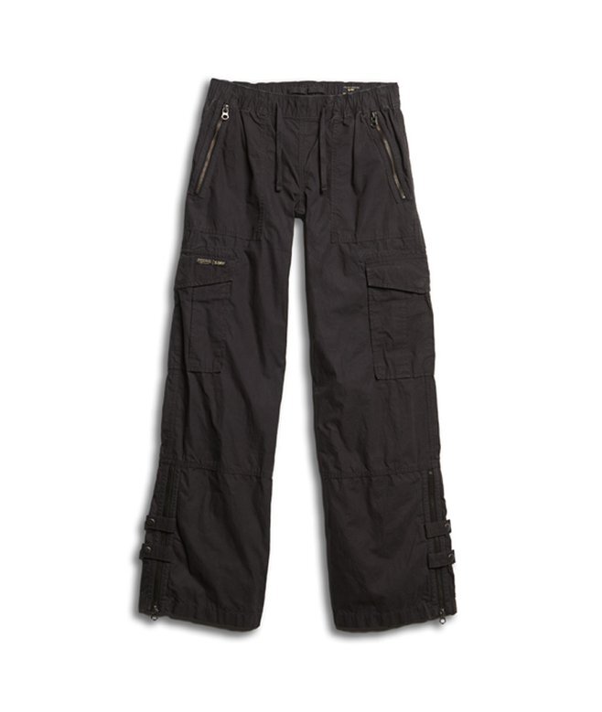 Cargohose mit niedriger Leibhöhe und weitem Bein Cargohose mit niedriger Leibhöhe und weitem Bein