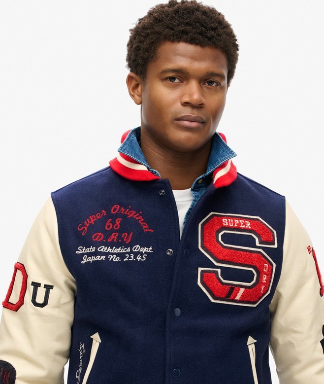 College-Bomberjacke mit Aufnähern College-Bomberjacke mit Aufnähern