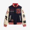 College-Bomberjacke mit Aufnähern