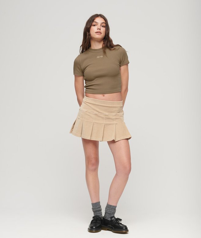Cropped-T-Shirt aus Organic Cotton mit Stickerei Cropped-T-Shirt aus Organic Cotton mit Stickerei