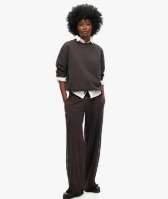 Essential Logo Relaxed Fit Sweatshirt