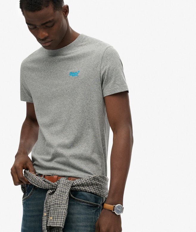 Essential Logo T-Shirt Essential Logo T-Shirt