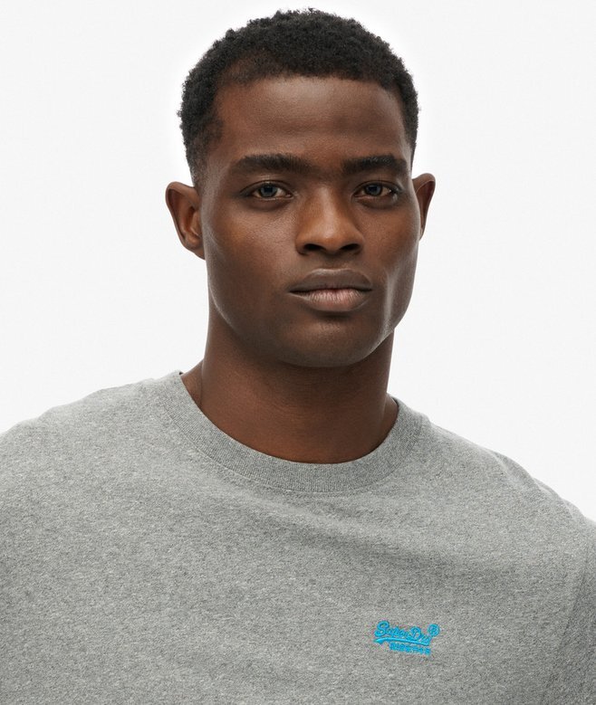 Essential Logo T-Shirt Essential Logo T-Shirt