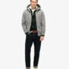 Essential Logo Zip Kapuzenpullover Essential Logo Zip Kapuzenpullover