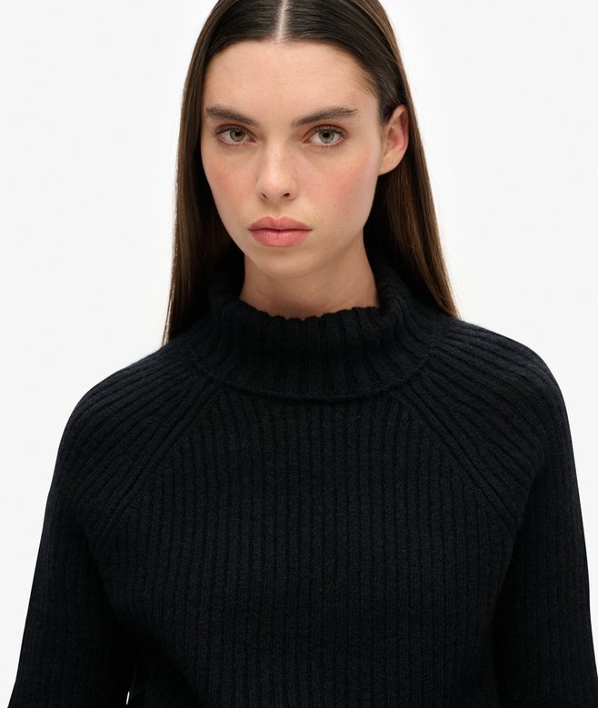 Essential Rollkragenpullover aus Rippstrick Essential Rollkragenpullover aus Rippstrick