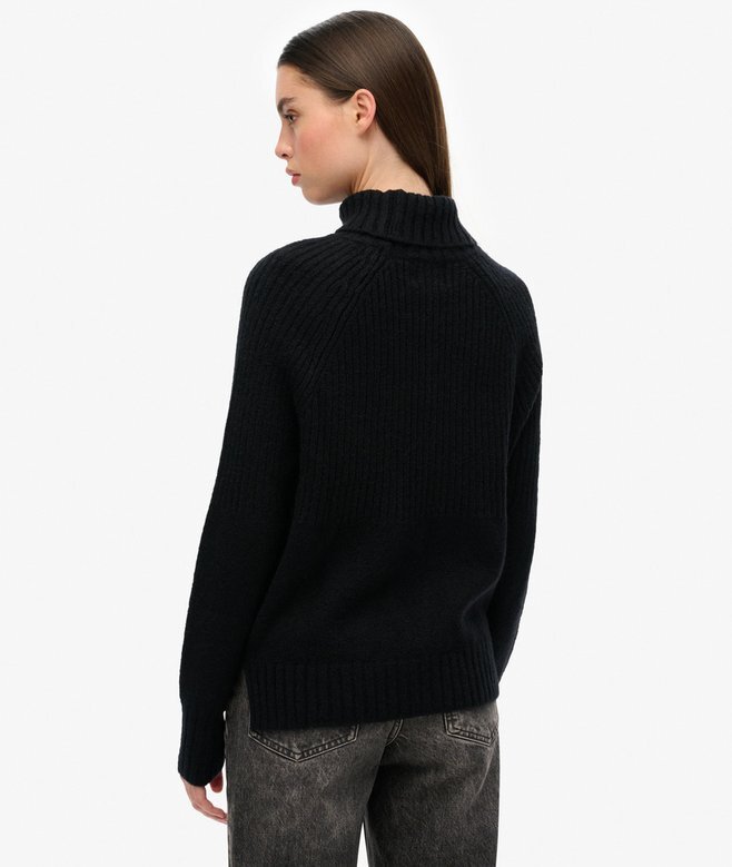 Essential Rollkragenpullover aus Rippstrick Essential Rollkragenpullover aus Rippstrick