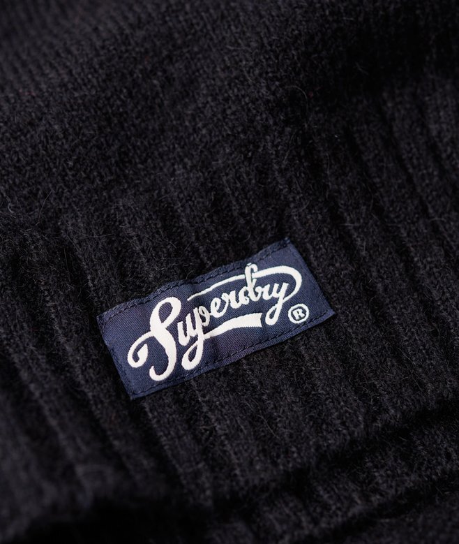 Essential Rollkragenpullover aus Rippstrick Essential Rollkragenpullover aus Rippstrick