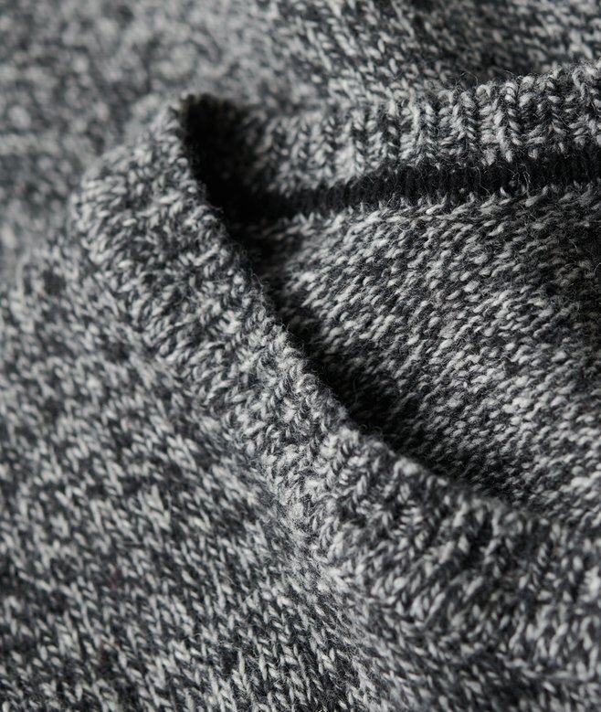 Essential Slim Fit Crew-Pullover Essential Slim Fit Crew-Pullover