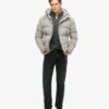 Everest kurze Hooded Puffer-Daunenjacke Everest kurze Hooded Puffer-Daunenjacke
