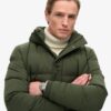 Everest kurze Hooded Puffer-Daunenjacke Everest kurze Hooded Puffer-Daunenjacke