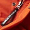 Everest kurze Hooded Puffer-Daunenjacke Everest kurze Hooded Puffer-Daunenjacke