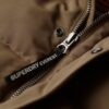 Everest kurze Hooded Puffer-Daunenjacke Everest kurze Hooded Puffer-Daunenjacke