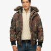 Everest Puffer Bomberjacke mit Kapuze Everest Puffer Bomberjacke mit Kapuze