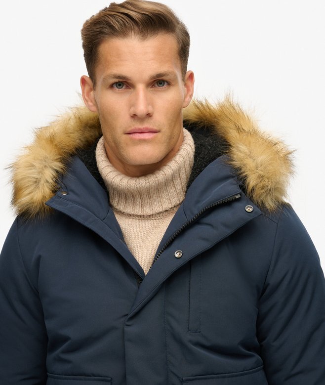 Everest Puffer Bomberjacke mit Kapuze Everest Puffer Bomberjacke mit Kapuze